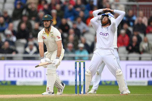 Australia batsman Mitchell Marsh survives an appeal as Jonny Bairstow.