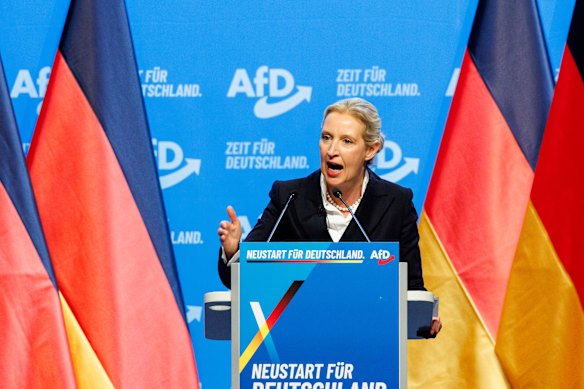 Alice Weidel e il suo partito AfD si sono impegnati ad attuare la “remigrazione”, ma non è chiaro esattamente a chi questa politica verrebbe applicata.