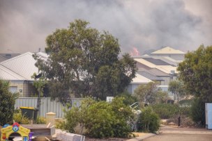 More Homes Under Threat As Dynamic Yanchep Fires Gain Intensity