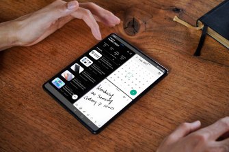 The Galaxy Z Fold3 has issues, but they’re not as fatal as with previous foldable phones.