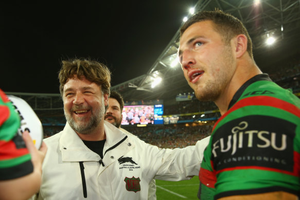 Russell Crowe and Sam Burgess after the 2014 NRL grand final.