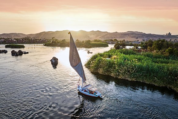 A felucca ride is the proper thing to do in the late afternoon.