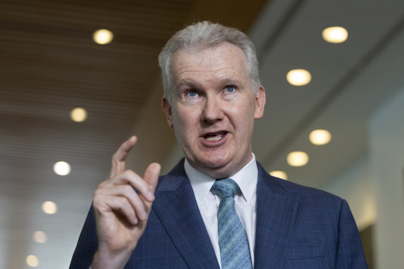 Workplace Relations Minister Tony Burke will meet with both the maritime union and DP World representatives this week.