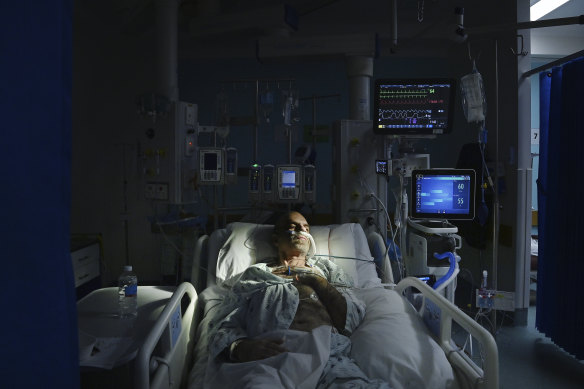 Kate Geraghty won the Photo of the Year prize for this image of a patient with COVID-19 in the intensive care ward of Sydney’s St Vincent’s Hospital in July 2021.