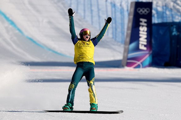Josie Baff crosses the line to claim gold in the women’s snowboard cross final. 