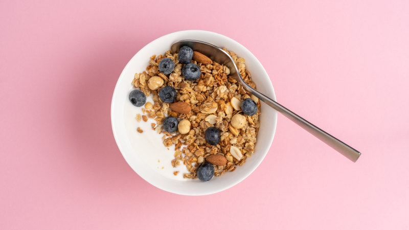 A dietitian ranks 10 popular supermarket mueslis from the healthiest to the hell-no