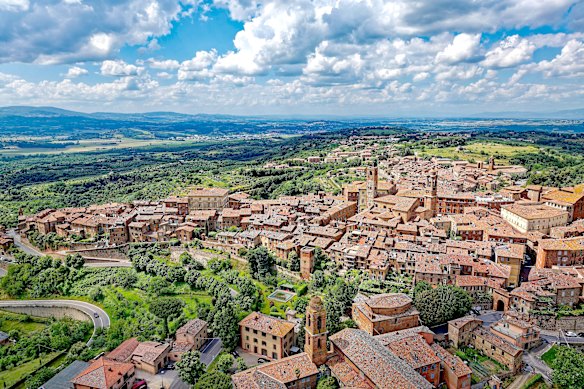 “The town is beautiful, so life is beautiful too”: Citta della Pieve lies near the border between Umbria and Tuscany.