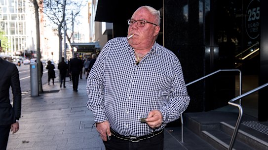 'Need to see you at the gym': ICAC hears of texts, calls between developer and councillors