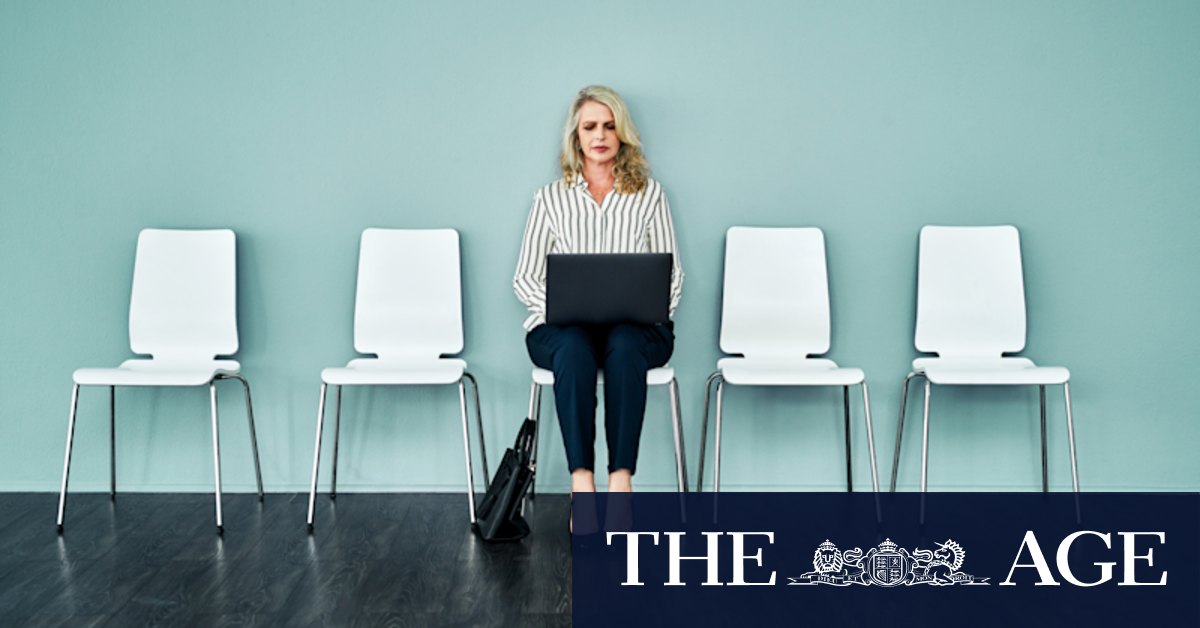 Employment: Middle class, middle-aged, underemployed - The white-collar club no one wants to join - Vimarsana News