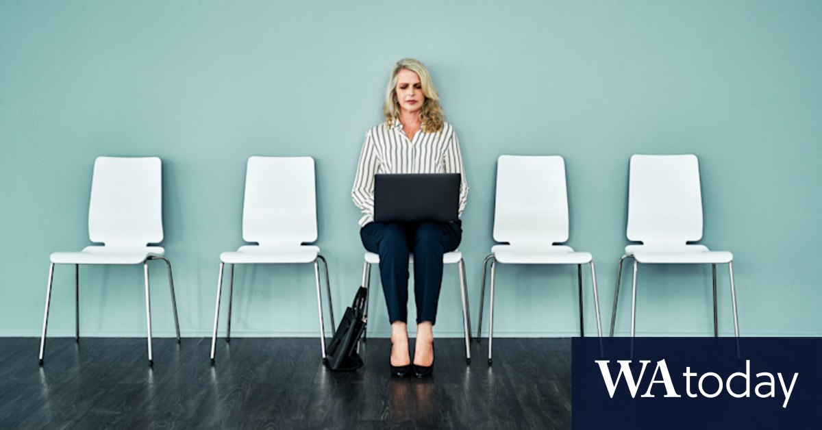 Employment: Middle class, middle-aged, underemployed - The white-collar club no one wants to join - Vimarsana News
