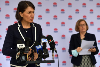 Premier Gladys Berejiklian and Chief Health Officer Kerry Chant provide an update on the northern beaches COVID cluster.