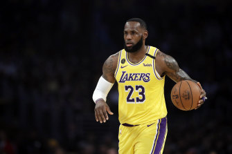 lebron james white lakers jersey