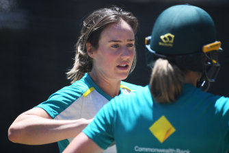 Meg Lanning has suggested Ellyse Perry may have to adjust her game to get back in the side. 