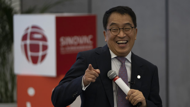Sinovac's chief executive, Yin Weidong, admitted to giving more than $83,000 ($111,700) in bribes from 2002 to 2011.