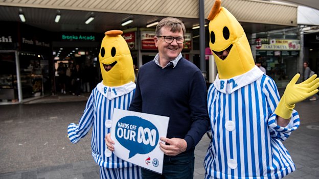Tim Murray with B1 and B2 at a Save Our ABC event at Bondi Junction.