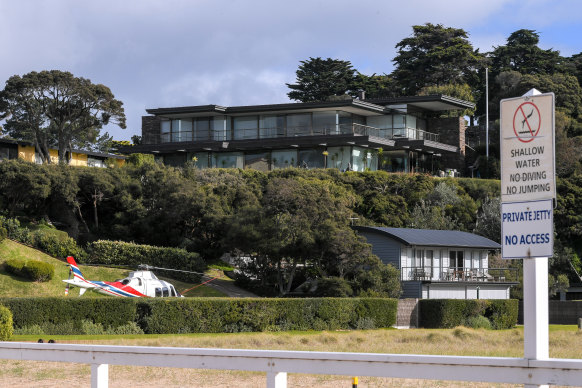 Lindsay Fox’s clifftop compound in Portsea.