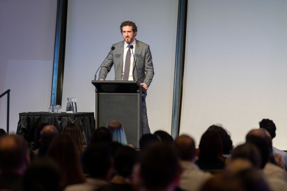 Dr Will Flanary balanced humour and heavy topics at the Australasian Society for Infectious Diseases conference.