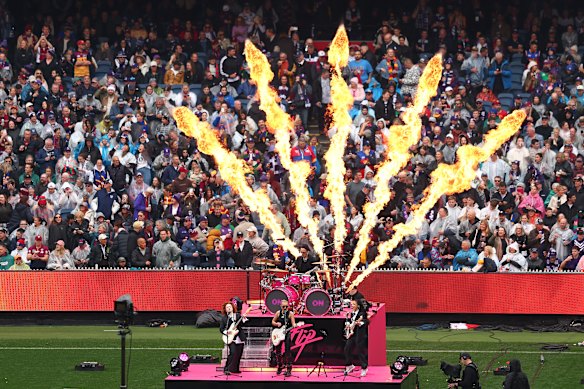 G Flip performs at the grand final.