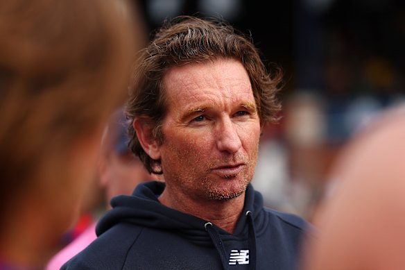 Waiting game: Essendon great James Hird wants to return as senior coach.