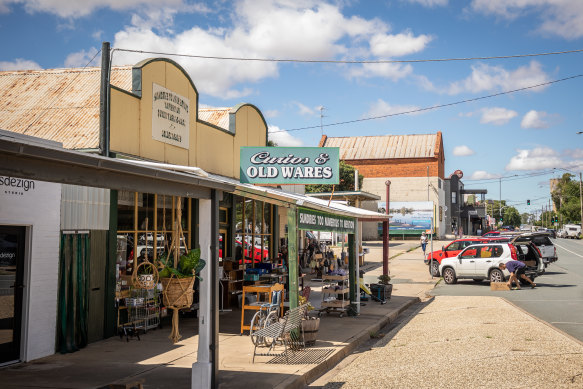 Nagambie.