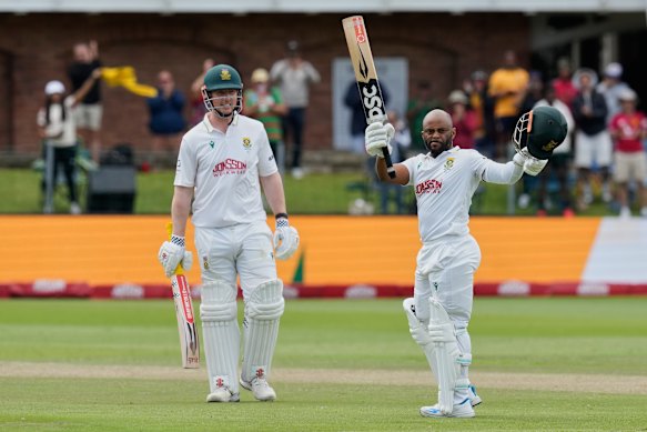 Temba Bavuma celebrates his century.