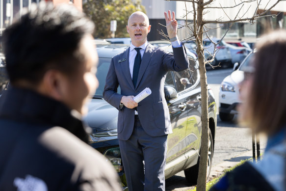 The Liberal Party has pledged a cut to stamp duty for first time buyers for homes up to $1 million in the lead up to the election.