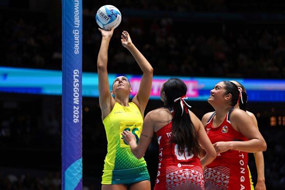 Sophie Garbin shoots against Tonga.