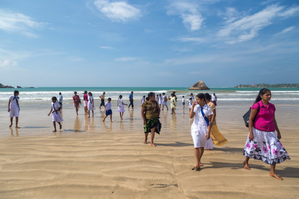 The locals in Sri Lanka are better than the beaches.