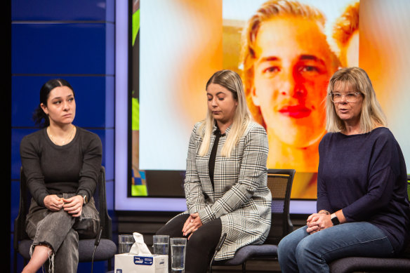 Jason Langhans’ sisters Stacey and Emma and mother Carolyn on Thursday. 