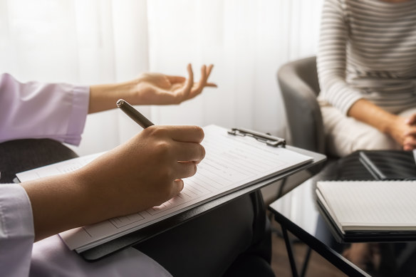 Readers have mixed feelings about psychiatrists’ incomes.