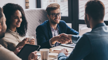 An informal chat before a formal job interview can help you reach your goal.