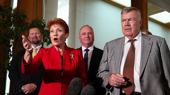 One Nation leader Senator Pauline Hanson and incoming Member for Farrer David Farley.