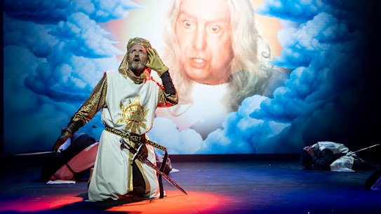 Stephen Curry plays King Arthur in Spamalot