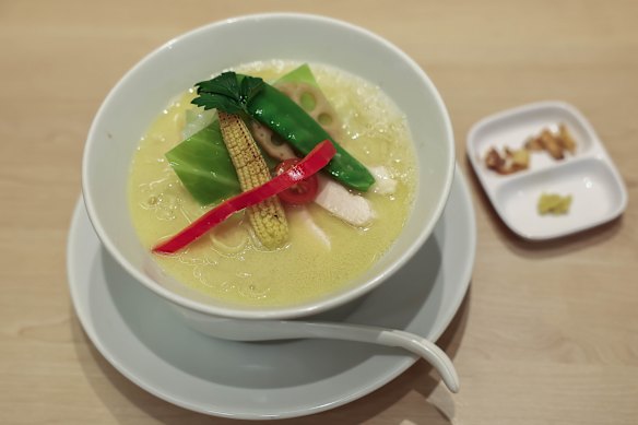 Tori paitan ramen.