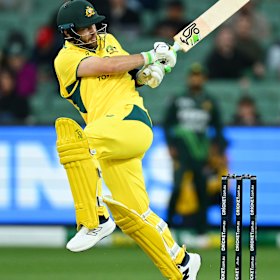 Josh Inglis hits out against Pakistan.