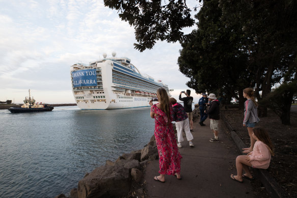 The Ruby Princess cruise ship, which was the source of hundreds of Australia's  coronavirus cases, leaves Port Kembla last month.