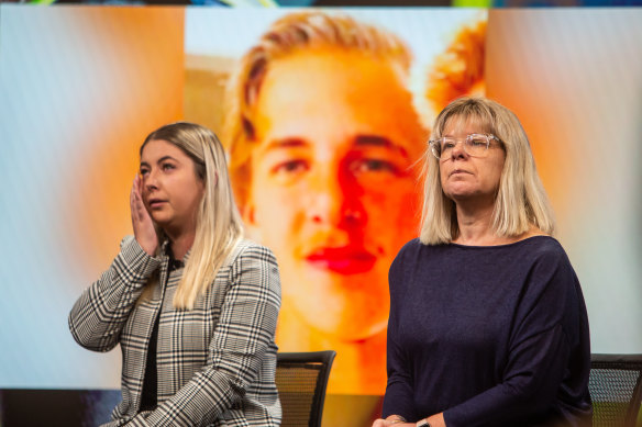 Jason Langhans’ sister and mother Carolyn on Thursday. 