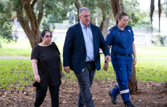 HSU Secretary Gerard Hayes with health workers Tess Oxley (right) and Dolly Borg.