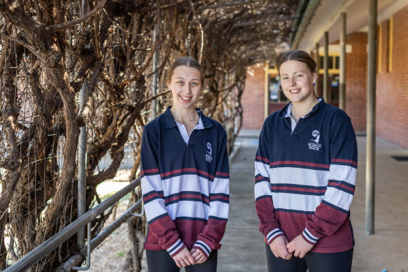 Kerang co-captains Eleesha Colville (left) and Demi Greenwood. 