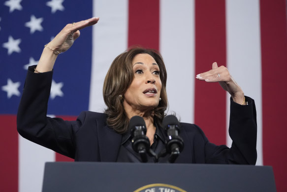 Kamala Harris needs to lift her campaign game. 