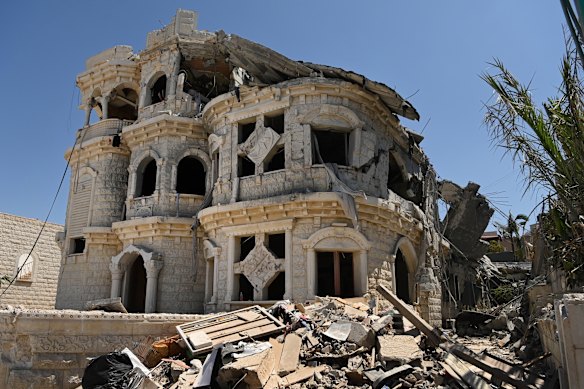 The rubble of the Khatib family house in the Northern Israel city of Tamra. The house has been struck by a ballistic missile Iranian 15 June.