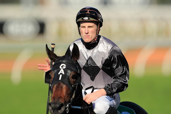Weatherley returns to lay groundwork for trans-Tasman spring sortie
