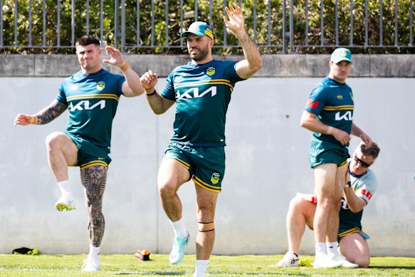 Reece Walsh has praised Roosters champion fullback James Tedesco for his contribution at Australia training.