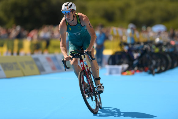 Matthew Hauser in the mixed relay at the Commonwealth Games.