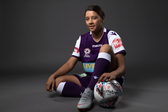 Kerr poses for a portrait in the Perth Glory kit in 2018.