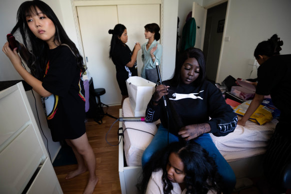 A group of six Blacktown High girls got ready together at Angela Mediana's house. Angela helped out with everyone's makeup, and then her dad drove them in a seven-seater from Blacktown to King Street Wharf.