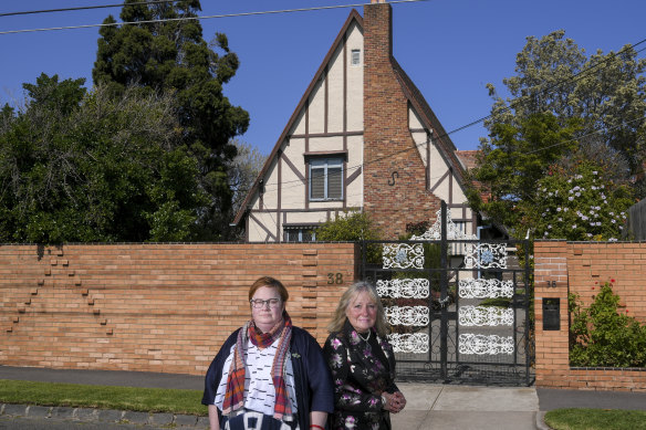 Felicity Watson, from the National Trust and Caroline Shepard are campaigning to save 38 Grosvenor Street, which was designed by Esme Johnston. 