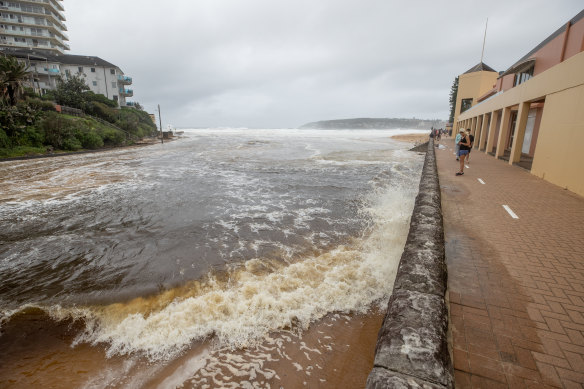 Sydney’s most popular beaches, such as Queenscliff, have been left polluted due to recent rainfalls.