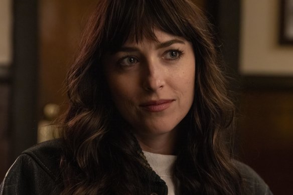 Dakota Johnson plays Lucy, a 30-something woman who belatedly realises that she’s a lesbian and in love with her best friend in Am I OK?