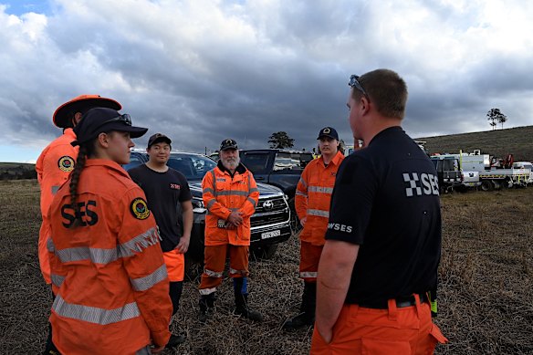 SES volunteers involved in the search for Lily Hooper.